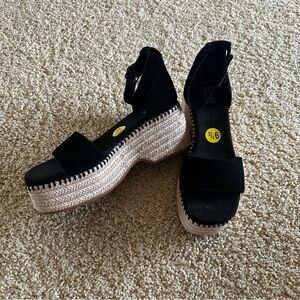 TOMS Laila Black Suede Platform Espadrille Wedge Sandals Size 9.5 NWT